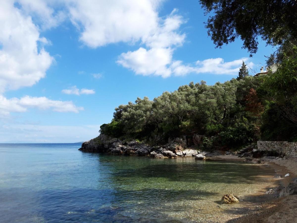 Bohemia Beach House Comfortable Villa On The Beautiful North East Coast Barbati Exteriör bild
